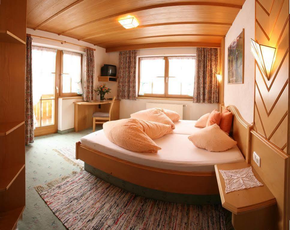 Apart Pension Bergfrieden Nauders Esterno foto